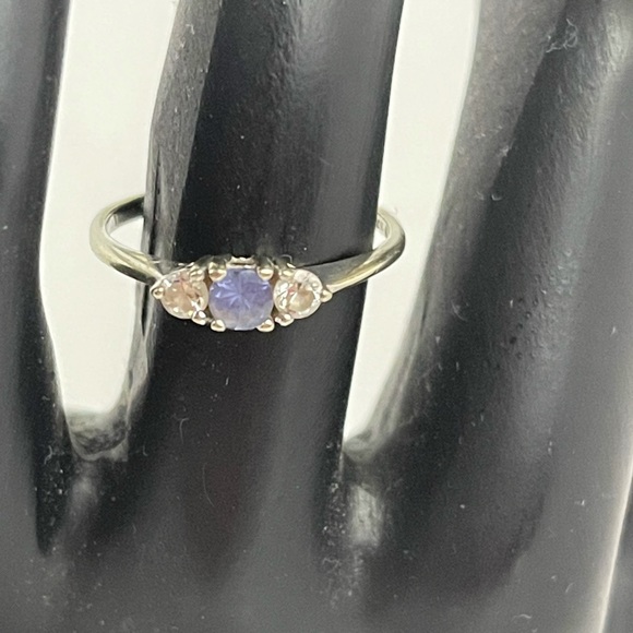 10K white gold & Tanzanite ring - Picture 2 of 14